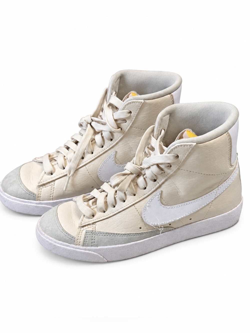 Nike Blazer Mid White High Top Sneakers Women’s Size 7